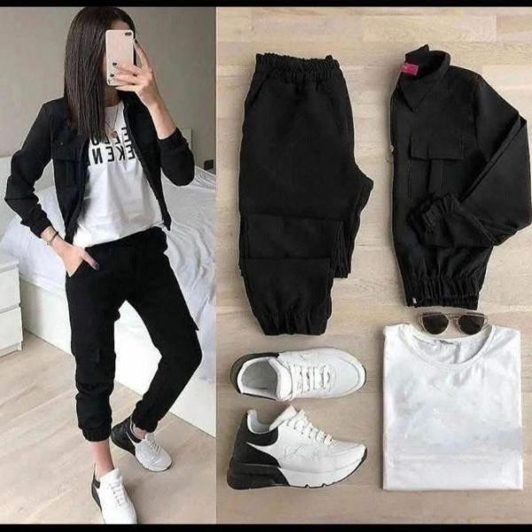 Women tracksuit