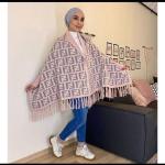 Women Pounhu Shawl