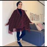 Women Pounhu Shawl