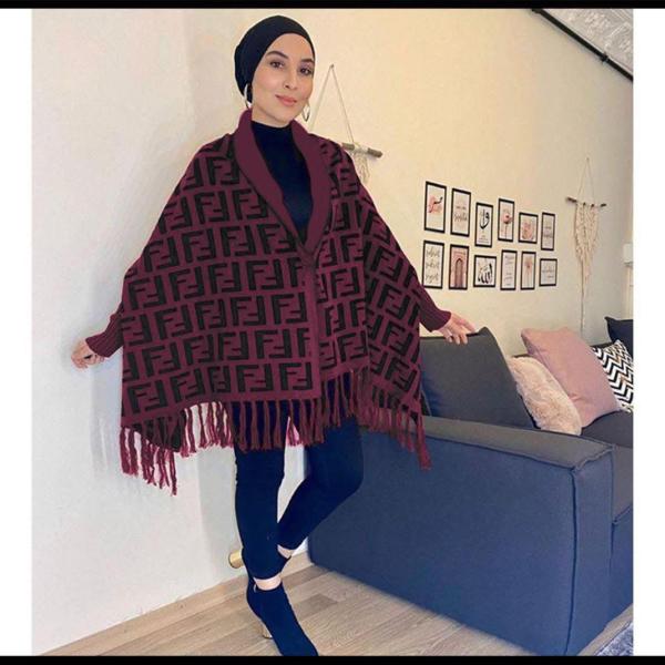 Women Pounhu Shawl